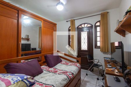 Casa à venda com 242m², 6 quartos e 1 vaga Casa à venda com 242m², 6 quartos e 1 vagaSuíte 1 2º Andar