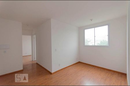 Sala e Cozinha de apartamento para alugar com 2 quartos, 45m² em Vila Nhocune, São Paulo