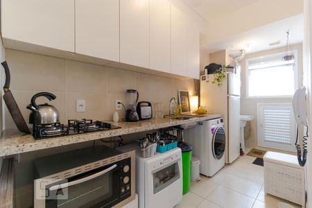 Cozinha de apartamento para alugar com 2 quartos, 66m² em Ponte Preta, Campinas