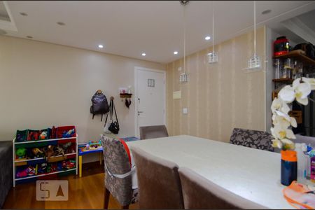 Sala de apartamento à venda com 3 quartos, 76m² em Picanço, Guarulhos