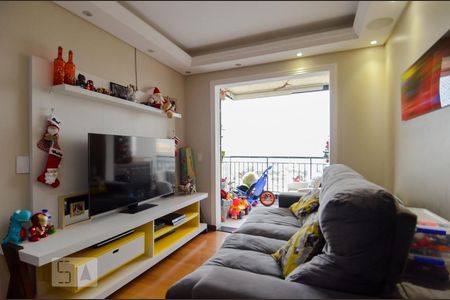 Sala de apartamento à venda com 3 quartos, 76m² em Picanço, Guarulhos