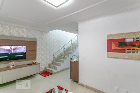 Sala de casa à venda com 4 quartos, 170m² em Jardim Atlântico, Belo Horizonte