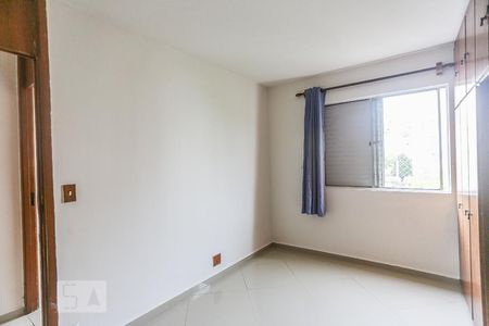 Quarto 1 de apartamento para alugar com 2 quartos, 60m² em Cidade São Francisco, São Paulo