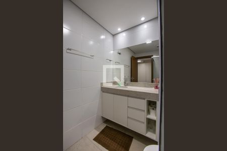 Banheiro de kitnet/studio para alugar com 1 quarto, 39m² em Jardim Botânico, Ribeirão Preto