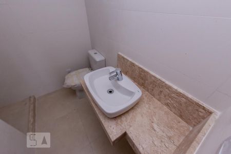 Banheiro da Suíte de apartamento para alugar com 2 quartos, 70m² em Camaquã, Porto Alegre