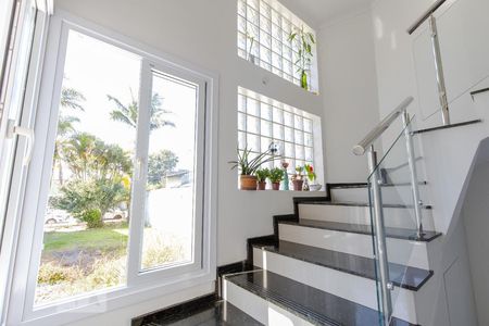 Detalhe Sala de casa à venda com 3 quartos, 278m² em Rio Branco, Canoas