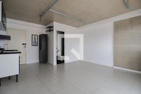 Sala/Quarto de kitnet/studio para alugar com 1 quarto, 33m² em Santana, São Paulo