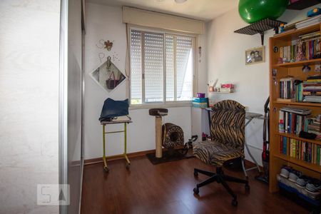 Quarto 2 de apartamento à venda com 2 quartos, 46m² em Cristal, Porto Alegre