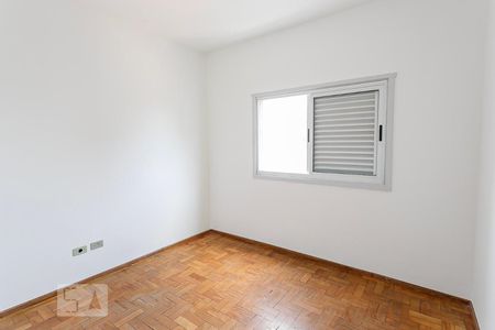 Quarto 2 de apartamento para alugar com 2 quartos, 43m² em Sumarezinho, São Paulo