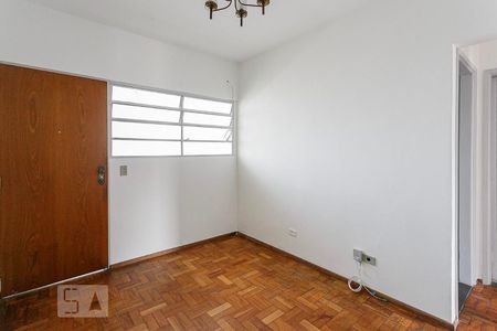 Sala de apartamento para alugar com 2 quartos, 43m² em Sumarezinho, São Paulo