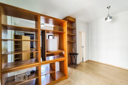 Sala de kitnet/studio à venda com 1 quarto, 50m² em Vila Suzana, São Paulo