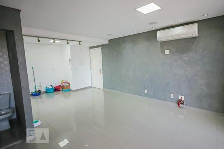 Sala de apartamento para alugar com 2 quartos, 80m² em Vila Sônia, São Paulo