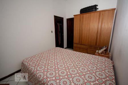 Quarto de casa para alugar com 1 quarto, 60m² em Laranjeiras, Rio de Janeiro