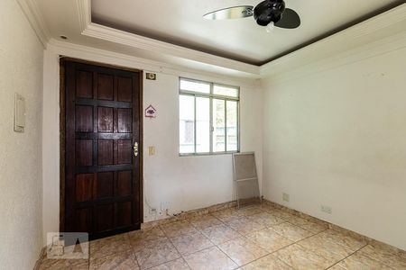 Sala  de apartamento à venda com 2 quartos, 44m² em Vila Sílvia, São Paulo