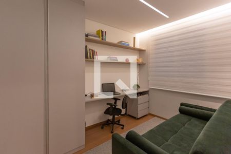 Quarto 1 de apartamento para alugar com 2 quartos, 45m² em Mantiqueira, Belo Horizonte