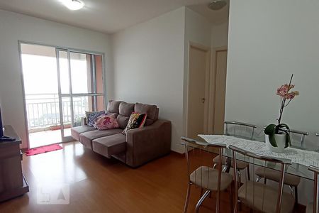 Sala de apartamento para alugar com 2 quartos, 64m² em Alphaville Industrial, Barueri