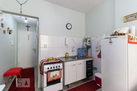 Cozinha de kitnet/studio à venda com 1 quarto, 28m² em Liberdade, São Paulo