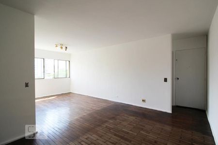 Sala de apartamento para alugar com 3 quartos, 104m² em Vila Olímpia, São Paulo