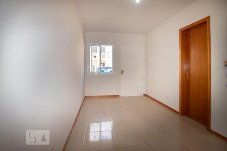 Sala e Cozinha de casa de condomínio para alugar com 2 quartos, 49m² em Aberta dos Morros, Porto Alegre