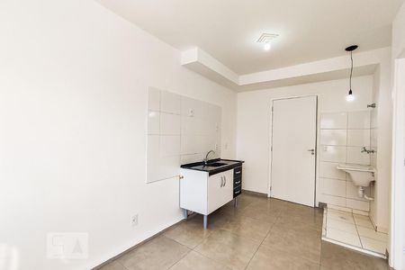 Sala Integrada de apartamento para alugar com 1 quarto, 24m² em Paraíso do Morumbi, São Paulo