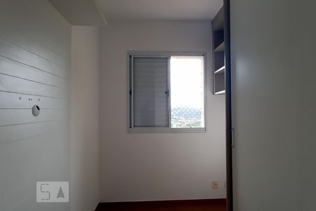 Quarto de apartamento para alugar com 3 quartos, 74m² em Tamboré, Barueri
