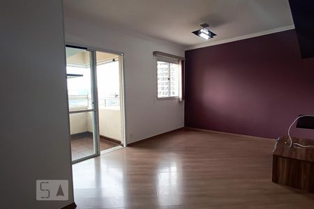 Sala de apartamento para alugar com 3 quartos, 74m² em Tamboré, Barueri