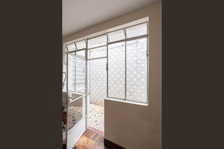 Varanda da sala 2  de casa para alugar com 3 quartos, 180m² em Serra, Belo Horizonte