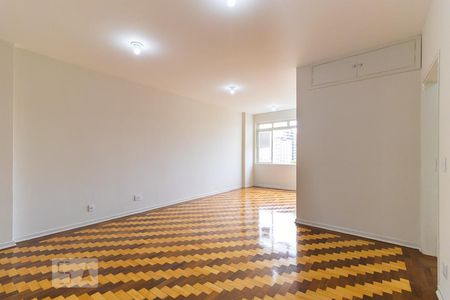 Sala de apartamento para alugar com 3 quartos, 104m² em Nova Campinas, Campinas