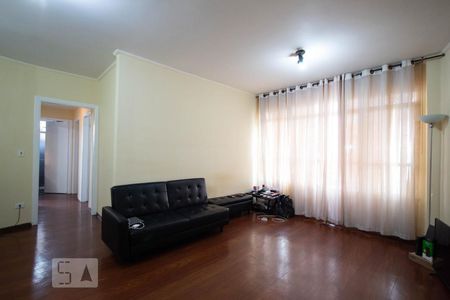 Sala de apartamento à venda com 2 quartos, 66m² em Vila Osasco, Osasco