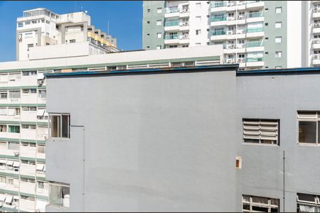 Vista de kitnet/studio para alugar com 1 quarto, 36m² em Embaré, Santos