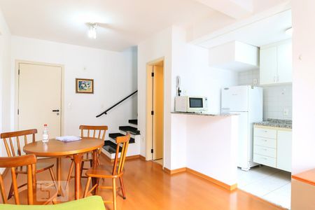 Sala de apartamento para alugar com 1 quarto, 55m² em Parque Residencial Aquarius, São José dos Campos