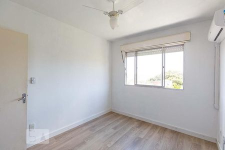 Quarto  de apartamento à venda com 1 quarto, 40m² em Santa Tereza, Porto Alegre