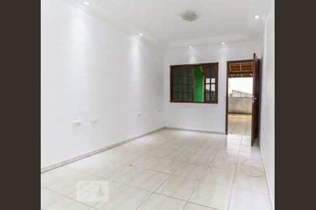 Sala de casa para alugar com 3 quartos, 85m² em Jardim Santos Dumont I, Mogi das Cruzes