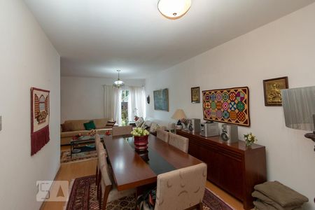 Sala de casa à venda com 4 quartos, 200m² em Campo Belo, São Paulo