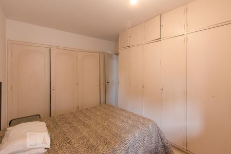 Quarto 1 de casa à venda com 4 quartos, 200m² em Campo Belo, São Paulo