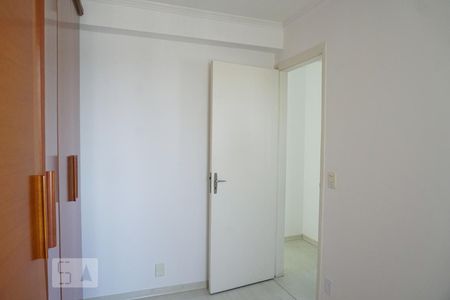 Quarto 1 de apartamento para alugar com 2 quartos, 50m² em Vila Ré, São Paulo