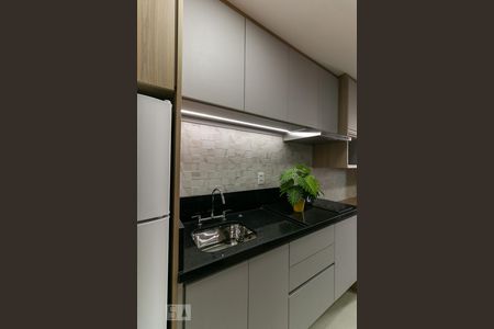 Cozinha de kitnet/studio para alugar com 1 quarto, 26m² em Mirandópolis, São Paulo