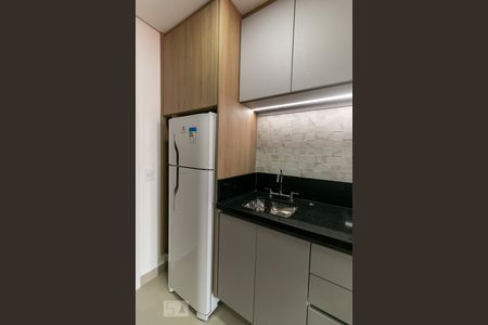 Cozinha de kitnet/studio para alugar com 1 quarto, 26m² em Mirandópolis, São Paulo