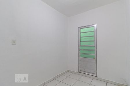 Sala de casa para alugar com 2 quartos, 50m² em Vila Yolanda, Osasco
