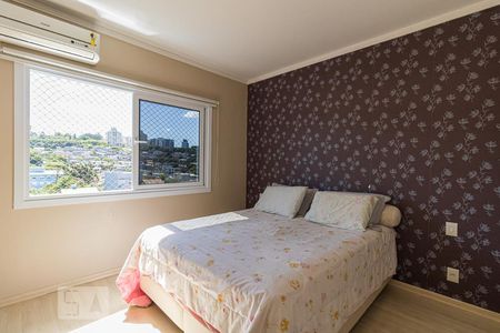 Quarto 1 suite de casa à venda com 3 quartos, 290m² em Jardim Itu, Porto Alegre