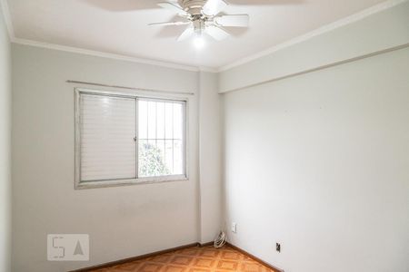 Quarto 1 de apartamento para alugar com 2 quartos, 50m² em Vila Salete, São Paulo