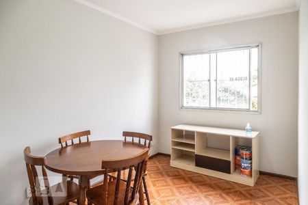 Sala de apartamento para alugar com 2 quartos, 50m² em Vila Salete, São Paulo