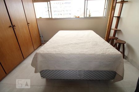 Quarto de kitnet/studio à venda com 1 quarto, 40m² em Centro, Campinas