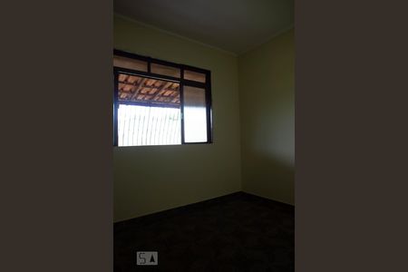 Quarto 2 de casa para alugar com 3 quartos, 106m² em Ceilandia , Brasília