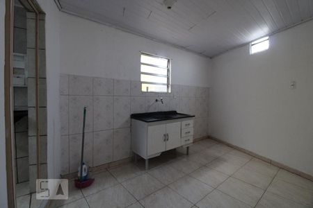 Cozinha de casa à venda com 1 quarto, 35m² em Jardim São Luís, São Paulo
