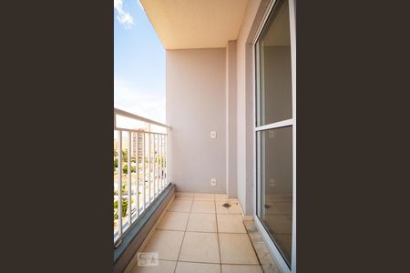 Sacada de apartamento para alugar com 2 quartos, 60m² em Taquaral, Campinas