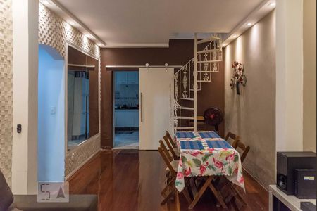 Sala  de casa de condomínio à venda com 4 quartos, 180m² em Andaraí, Rio de Janeiro