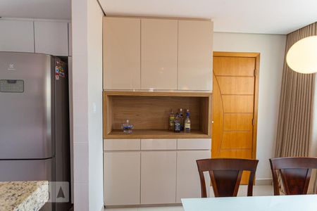 Armário da Sala de apartamento à venda com 3 quartos, 75m² em Sagrada Família, Belo Horizonte