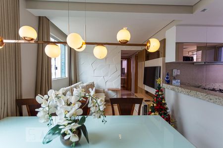 Sala de apartamento à venda com 3 quartos, 75m² em Sagrada Família, Belo Horizonte