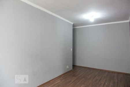 Sala de apartamento à venda com 2 quartos, 60m² em Vila Carmosina, São Paulo